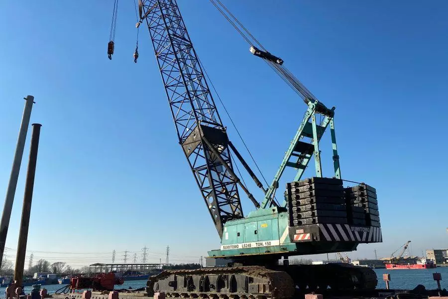 Gru Sumitomo LS 248 RH-5